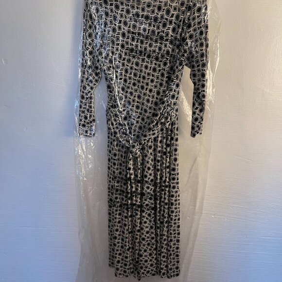Vintage NWT Harold's V Neck Wrap Cream/Black Long Sleeve Maxi Dress Medium - Picture 2 of 4
